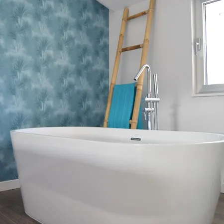 O Cabanel De Ali موتشيا